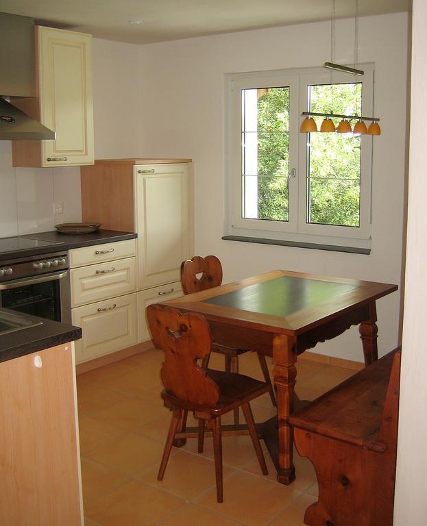 Gaestehaus Am Sonnenfeld Sommeri Rum bild